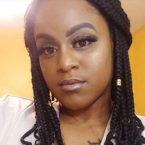 Meet your Posher, Sydney